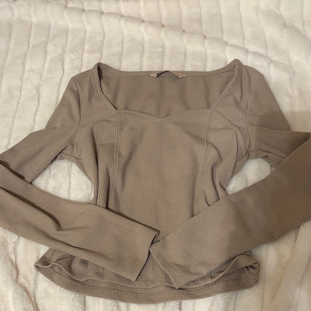 SO Taupe Long Sleeve Women's Top